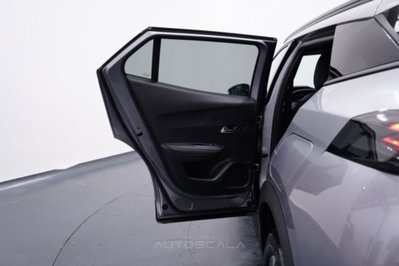 Peugeot 2008 1.2 hybrid Allure 145cv e-dcs6 (20)