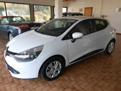 Renault Clio 1.2 75CV 5 porte Wave usata