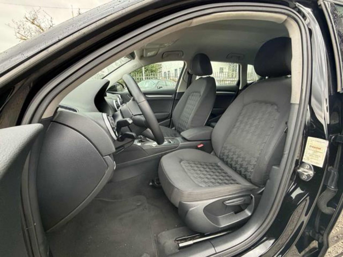 Audi A3 Sportback 1.6 TDI clean diesel S tronic Ambition (8)
