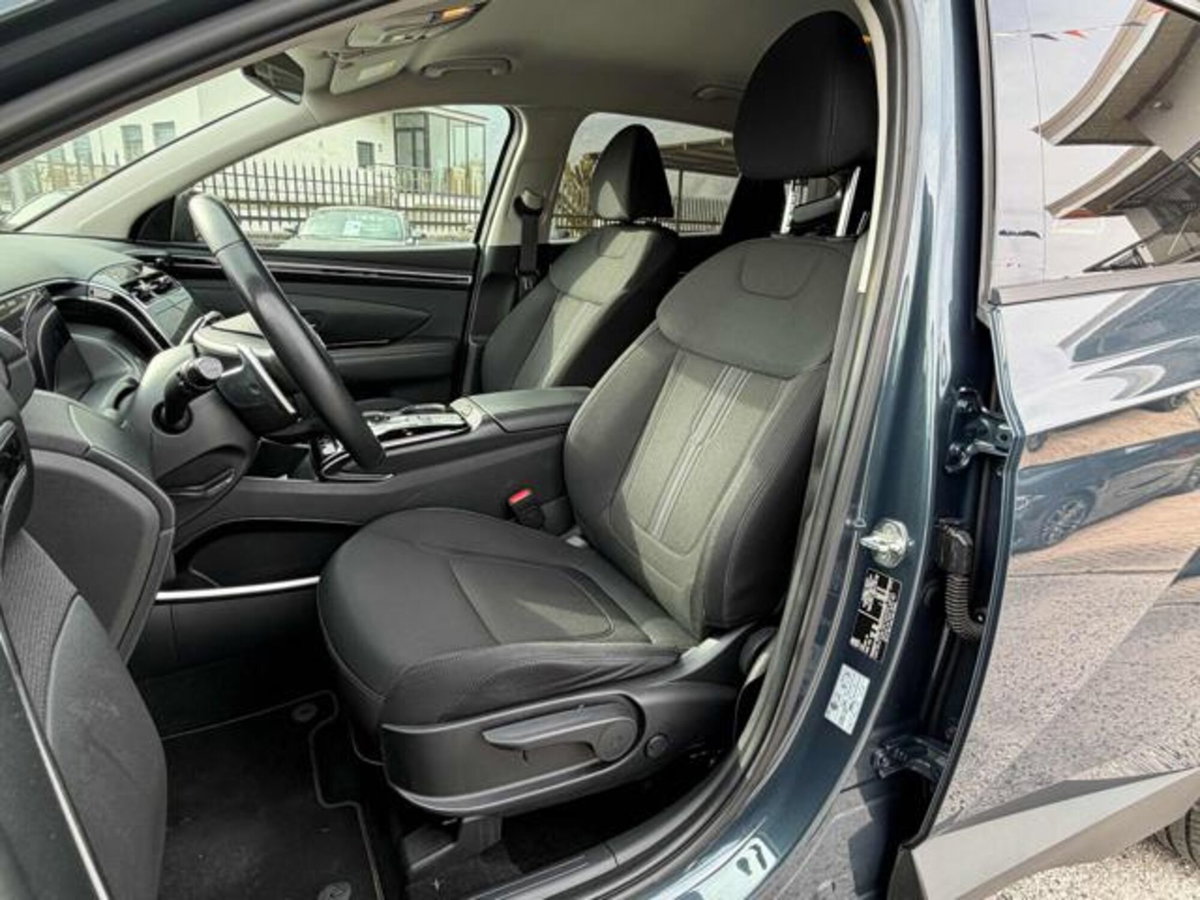 Hyundai Tucson 1.6 hev Xline 4wd auto (12)