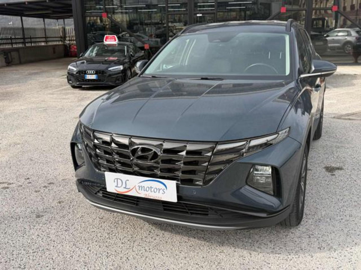Hyundai Tucson 1.6 hev Xline 4wd auto (2)