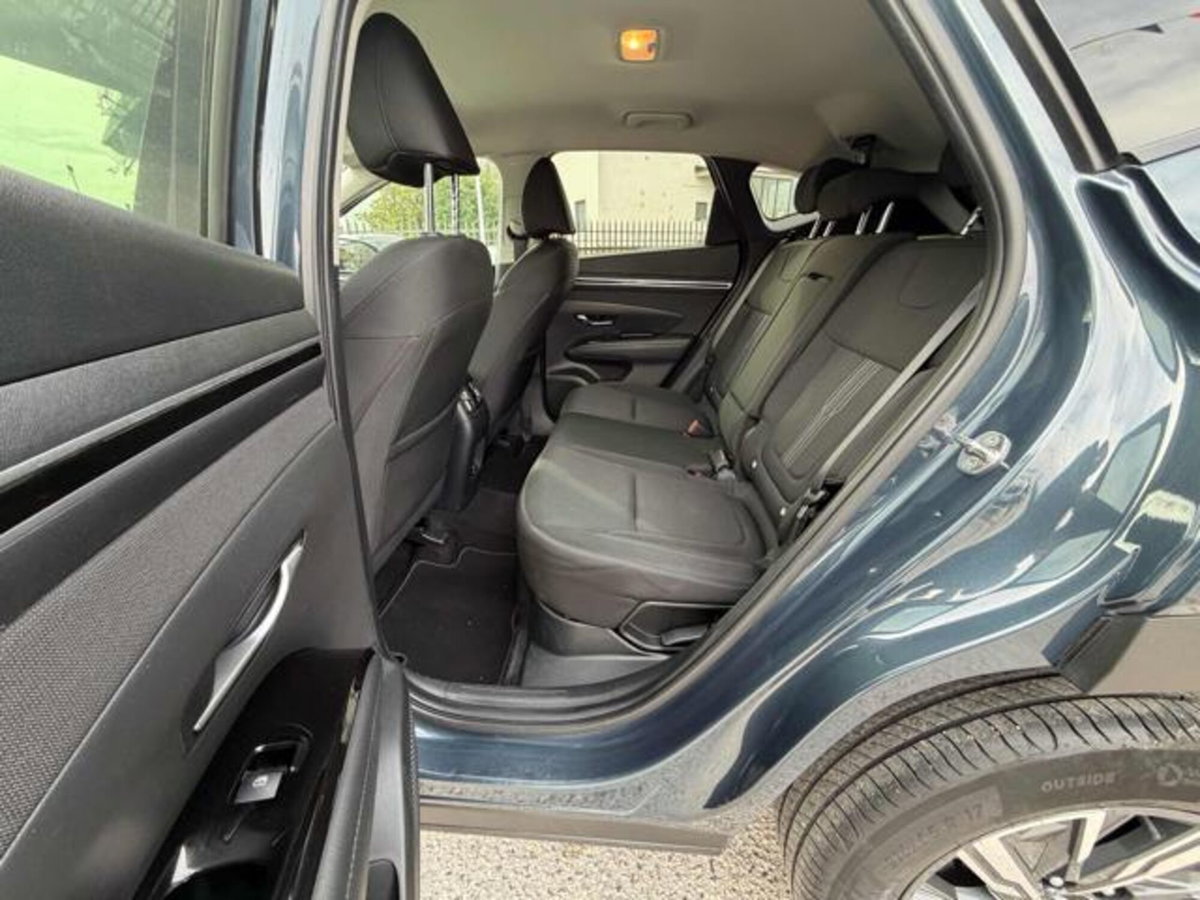 Hyundai Tucson 1.6 hev Xline 4wd auto (20)