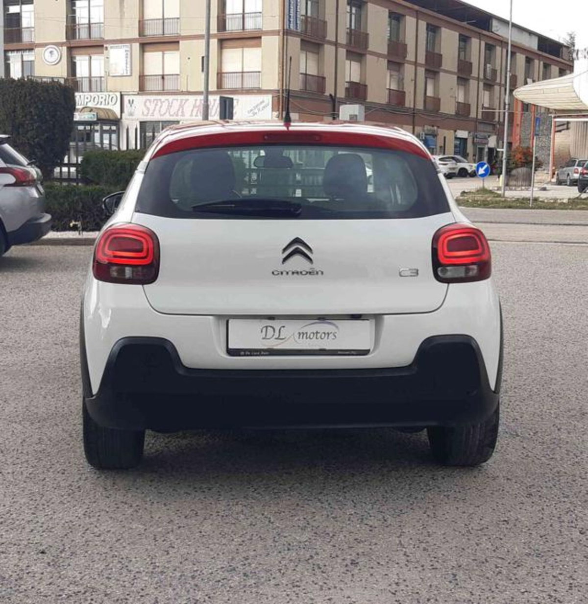 Citroen C3 PureTech 82 GPL Shine (9)