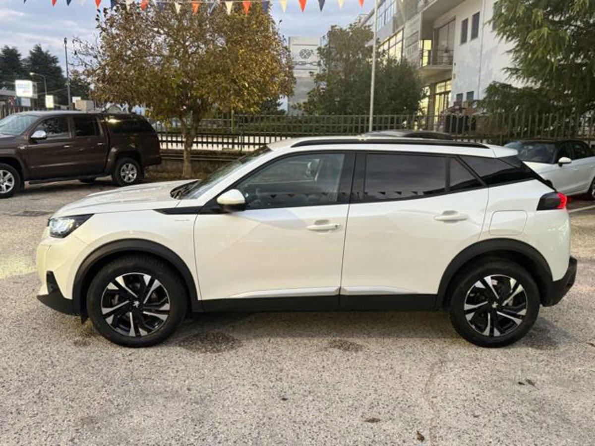 Peugeot 2008 PureTech 130 S&S Allure Pack (10)