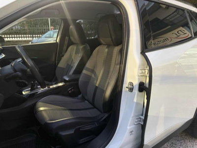 Peugeot 2008 PureTech 130 S&S Allure Pack (19)