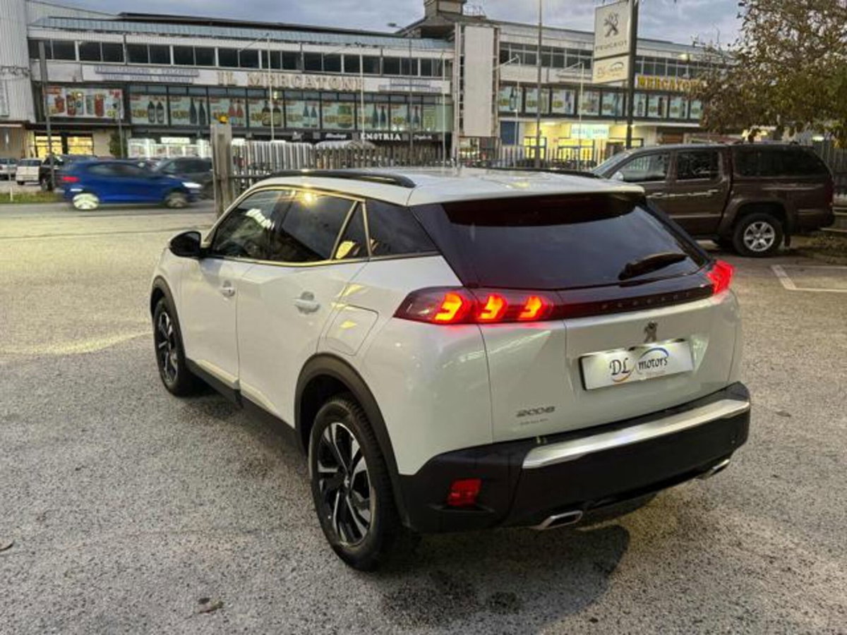 Peugeot 2008 PureTech 130 S&S Allure Pack (7)