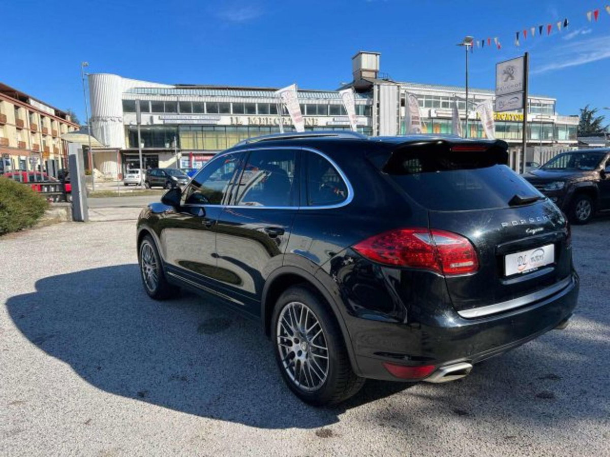 Porsche Cayenne 3.0 Diesel (12)