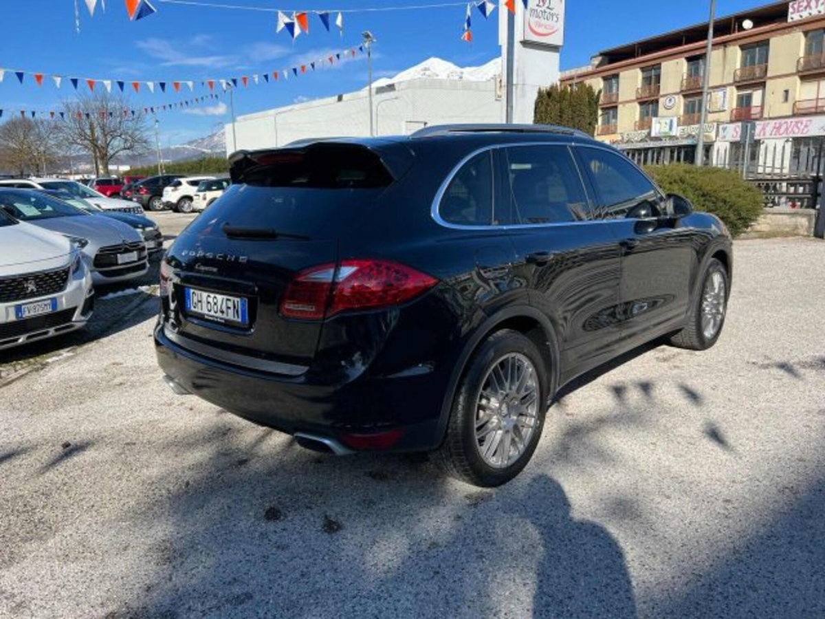 Porsche Cayenne 3.0 Diesel (5)