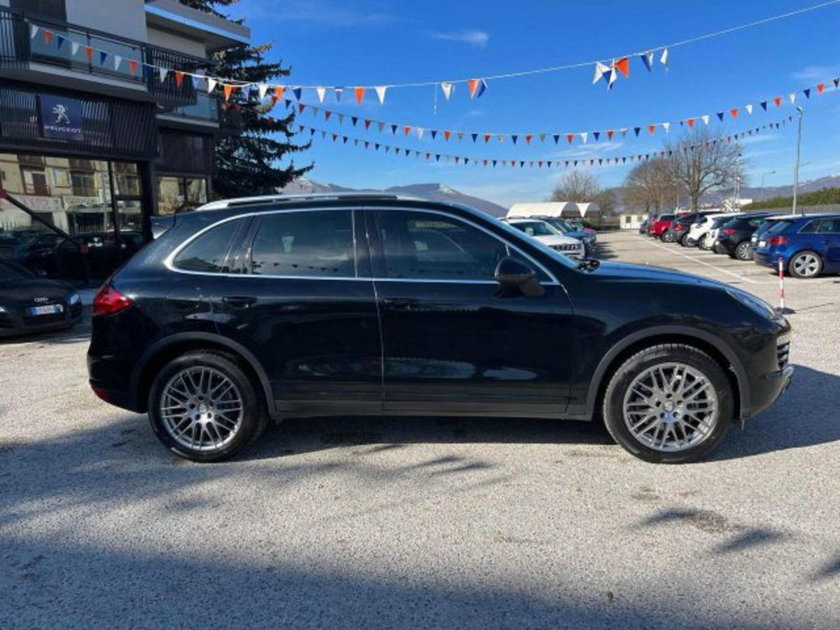 Porsche Cayenne 3.0 Diesel (8)