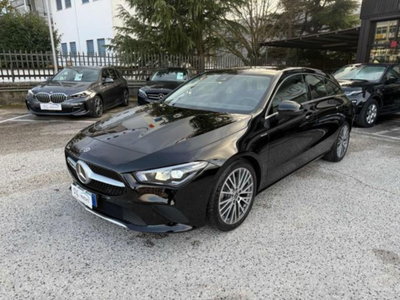 Mercedes-Benz CLA Shooting Brake 200 d Automatic Shooting Brake Executive (3)