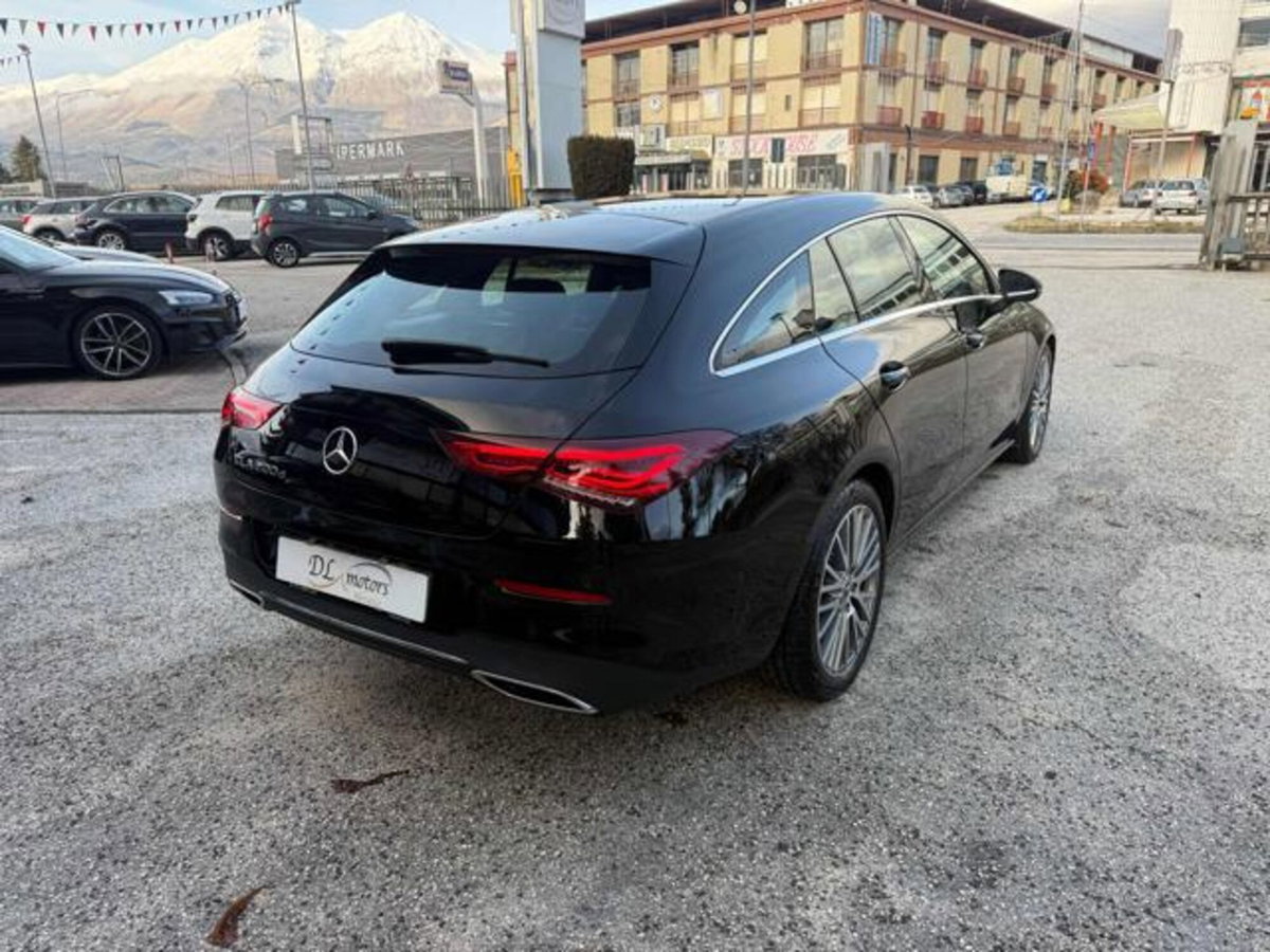 Mercedes-Benz CLA Shooting Brake 200 d Automatic Shooting Brake Executive (8)