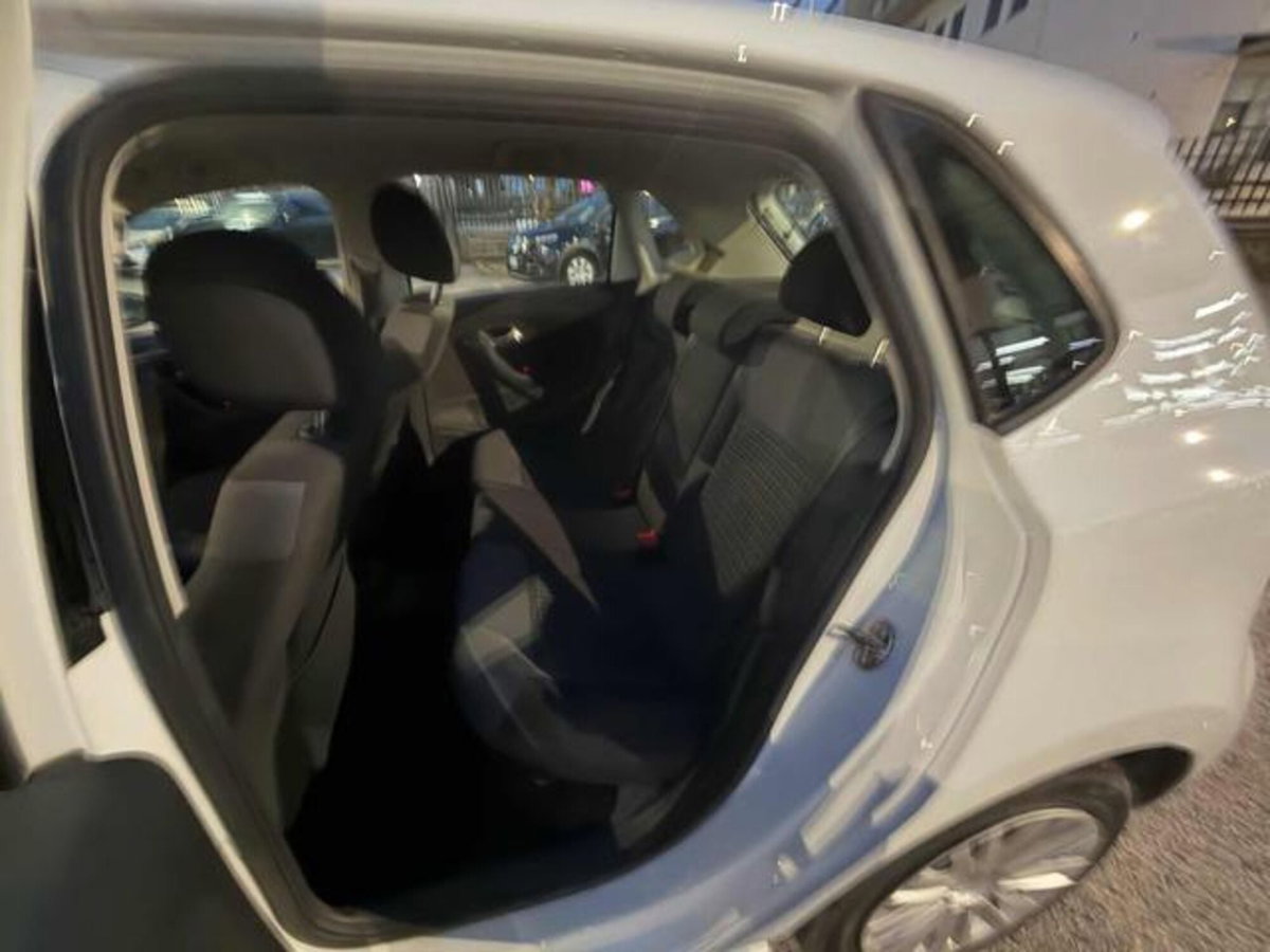 Volkswagen Polo 1.4 TDI 5p. Trendline (7)