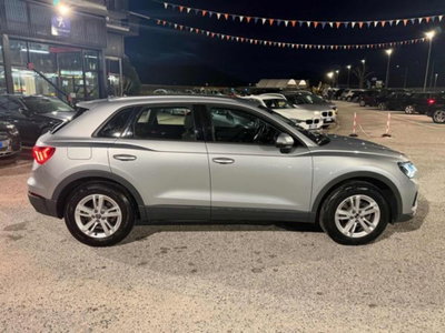 Audi Q3 35 TDI quattro S tronic Business (10)