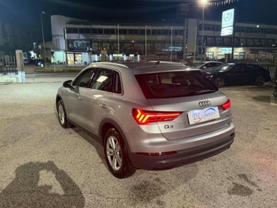 Audi Q3 35 TDI quattro S tronic Business (7)