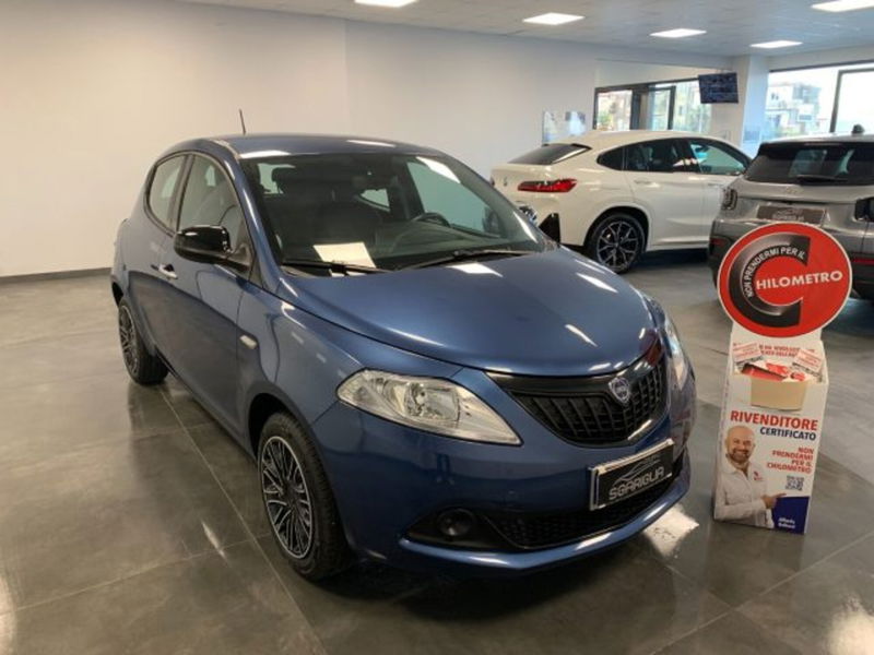 Lancia Ypsilon 1.0 FireFly 5 porte S&S Hybrid Ecochic Gold