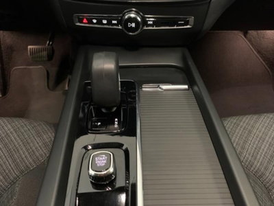 Volvo V60 Cross Country 2.0 b4 Ultimate awd auto (14)