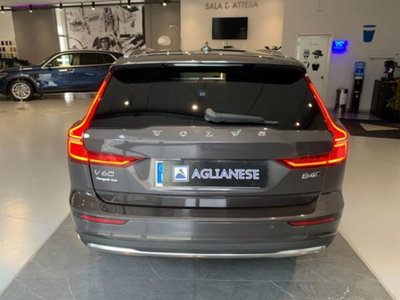 Volvo V60 Cross Country 2.0 b4 Ultimate awd auto (5)