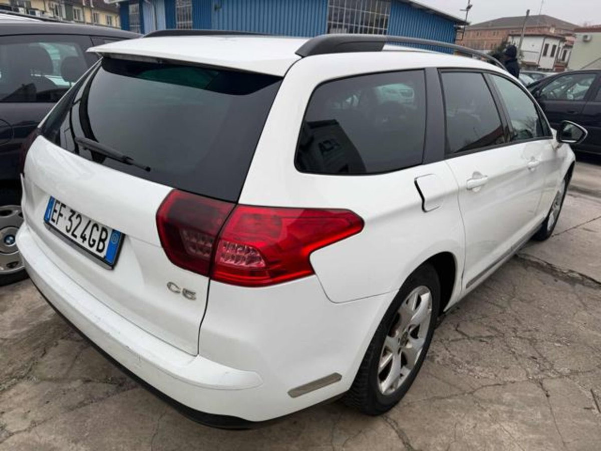Citroen C5 Station Wagon 2.0 HDi 140 Exclusive (8)
