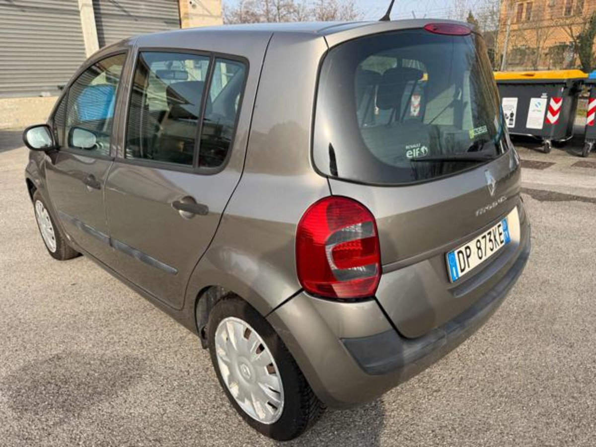 Renault Grand Modus 1.2 16V Dynamique (3)