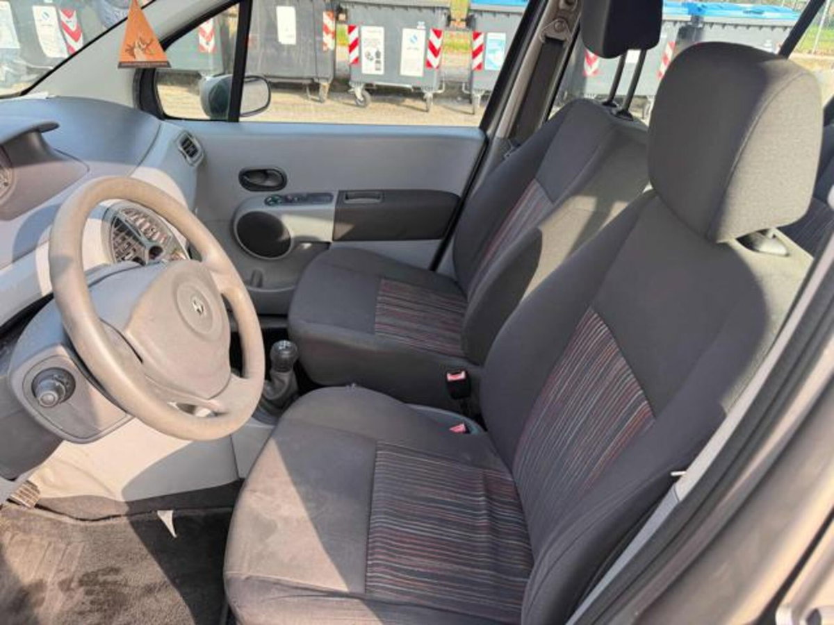 Renault Grand Modus 1.2 16V Dynamique (11)
