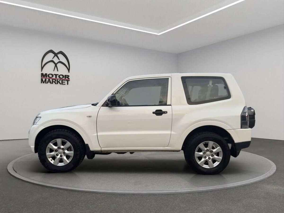 Mitsubishi Pajero 3.2 DI-D 16V aut. 3p. Tender DPF (5)