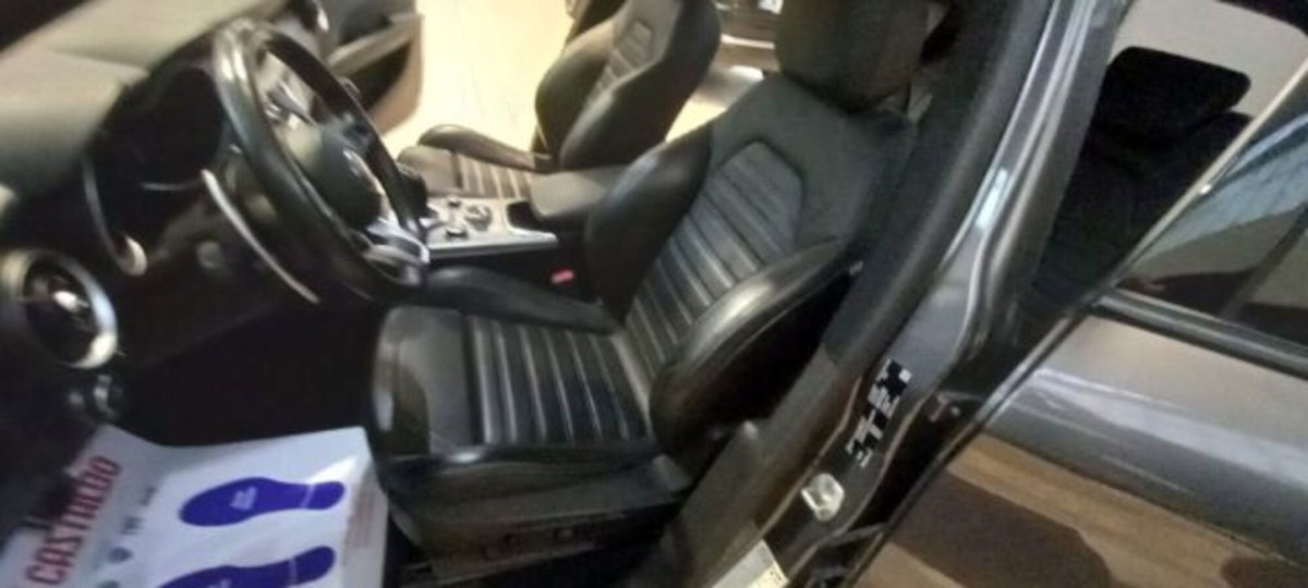 Alfa Romeo Stelvio Stelvio 2.2 Turbodiesel 210 CV AT8 Q4 Veloce (7)