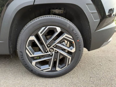 Hyundai Tucson 1.6 t-gdi 48V Xtech 2wd mt (11)