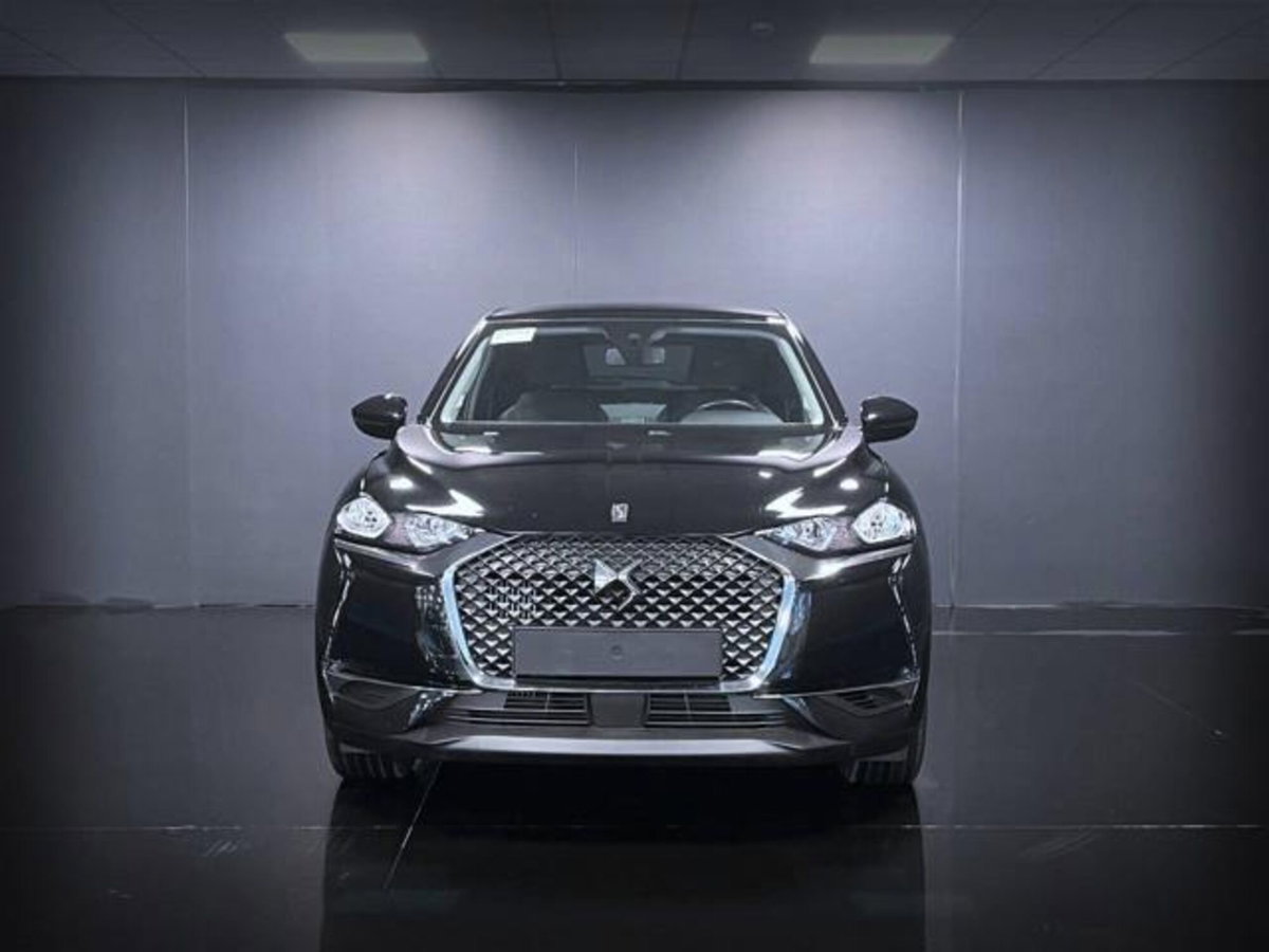 Ds DS 3 DS 3 Crossback PureTech 100 So Chic (2)