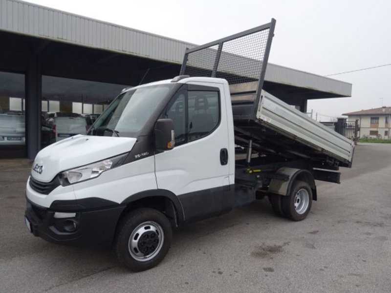 Iveco Daily Telaio 35C14H BTor 2.3 HPT PC-RG Cabinato