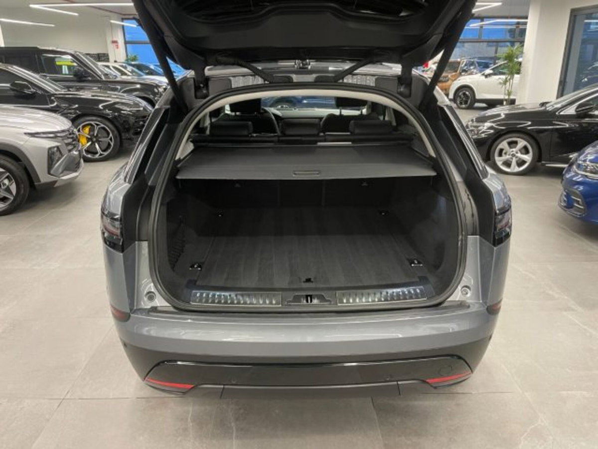 Land Rover Range Rover Velar 2.0D I4 204 CV R-Dynamic SE (16)