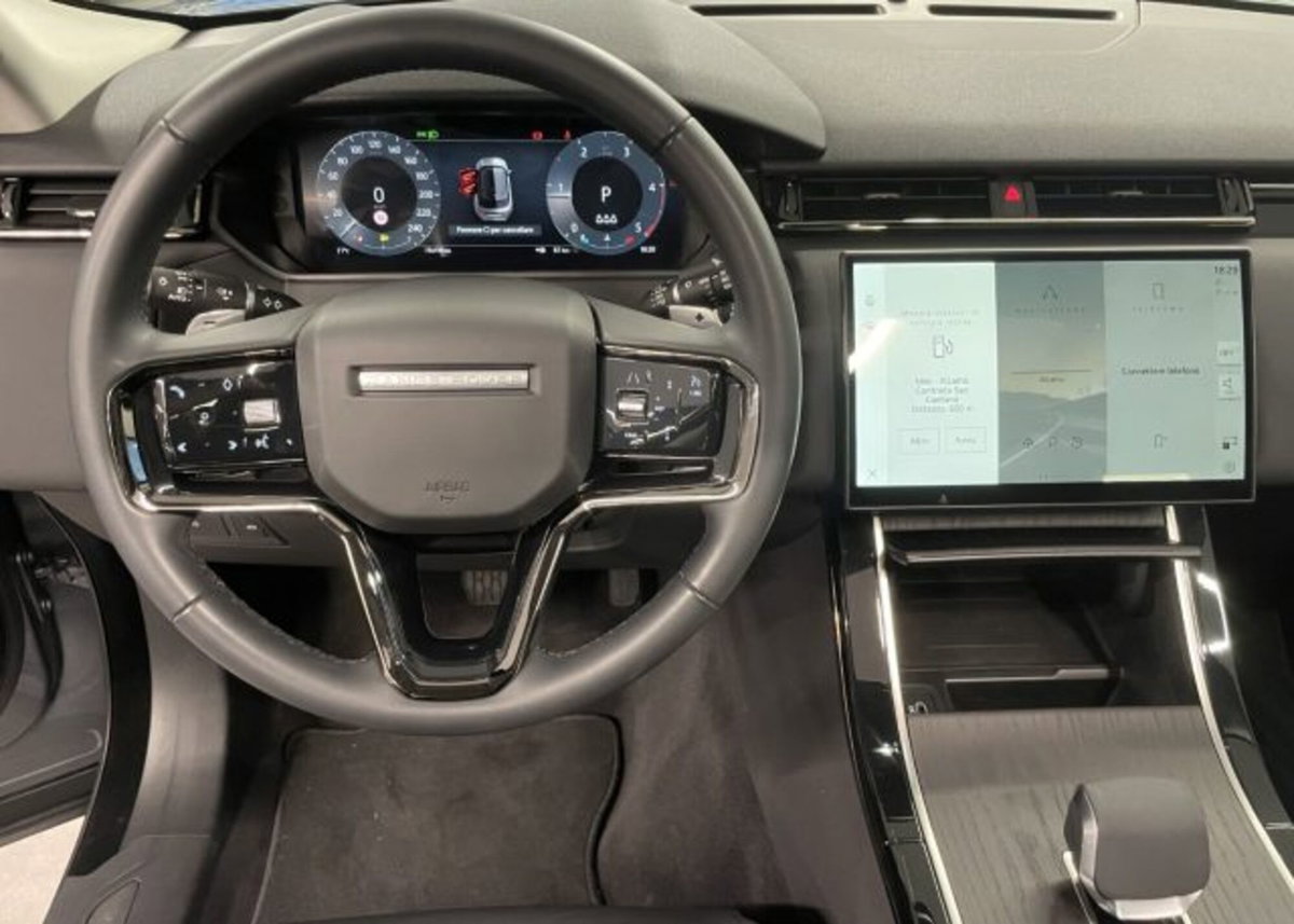 Land Rover Range Rover Velar 2.0D I4 204 CV R-Dynamic SE (2)