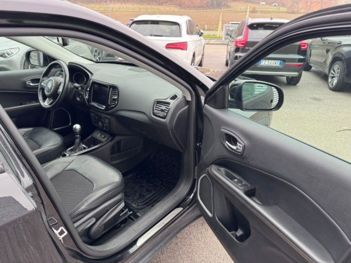 Jeep Compass 1.6 Multijet II 2WD Limited (11)