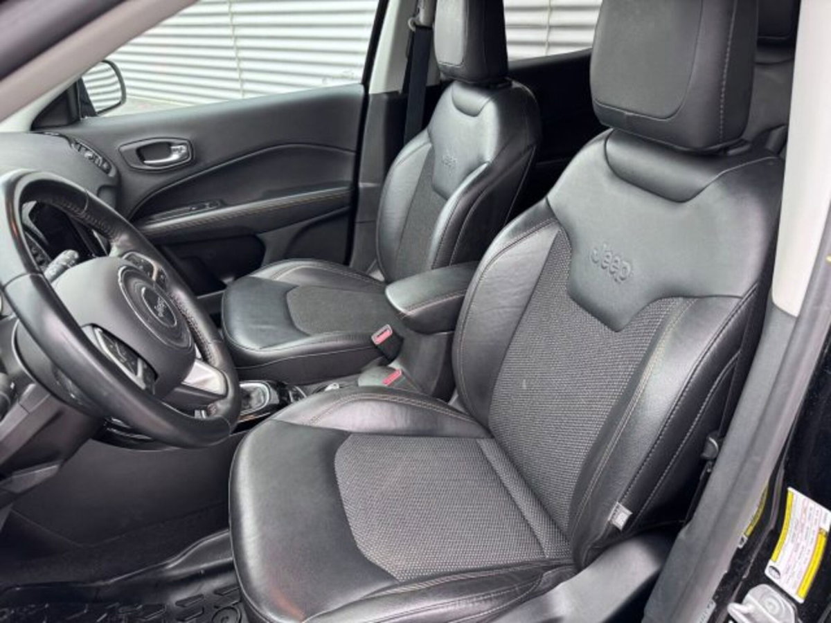 Jeep Compass 1.6 Multijet II 2WD Limited (18)