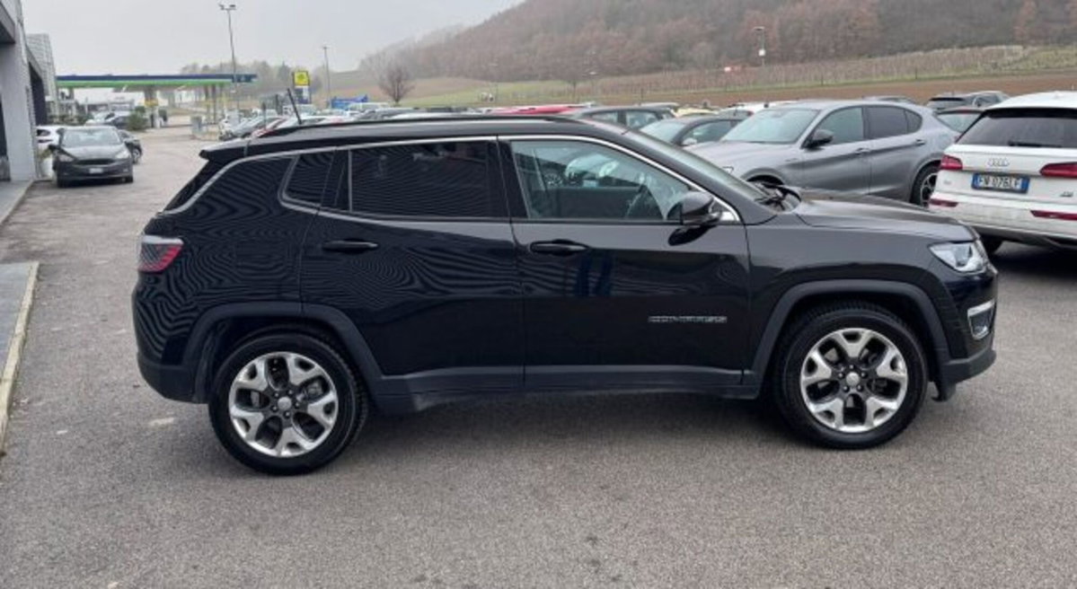 Jeep Compass 1.6 Multijet II 2WD Limited (4)