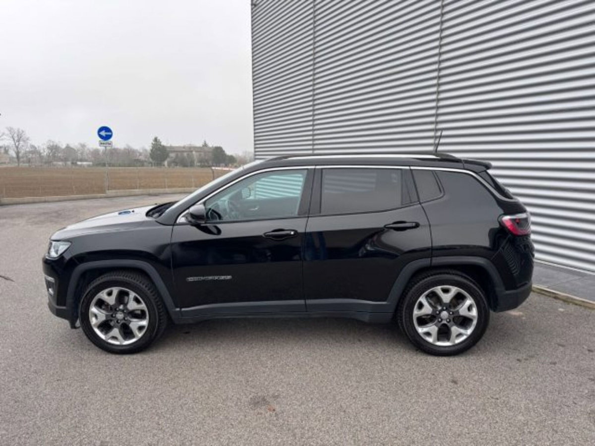 Jeep Compass 1.6 Multijet II 2WD Limited (8)