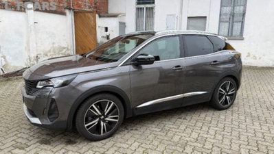 Peugeot 3008 Hybrid4 300 e-EAT8 GT Pack (8)