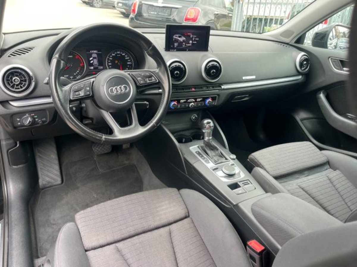 Audi A3 Sportback 2.0 TDI S tronic Sport (12)