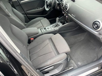 Audi A3 Sportback 2.0 TDI S tronic Sport (8)