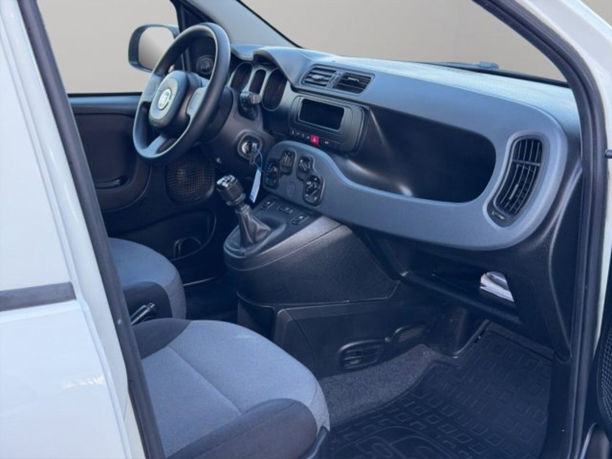 Fiat Panda 1.2 Pop Van 2 posti (9)
