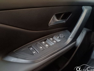 Peugeot 408 1.2 puretech Allure s&s 130cv eat8 (18)