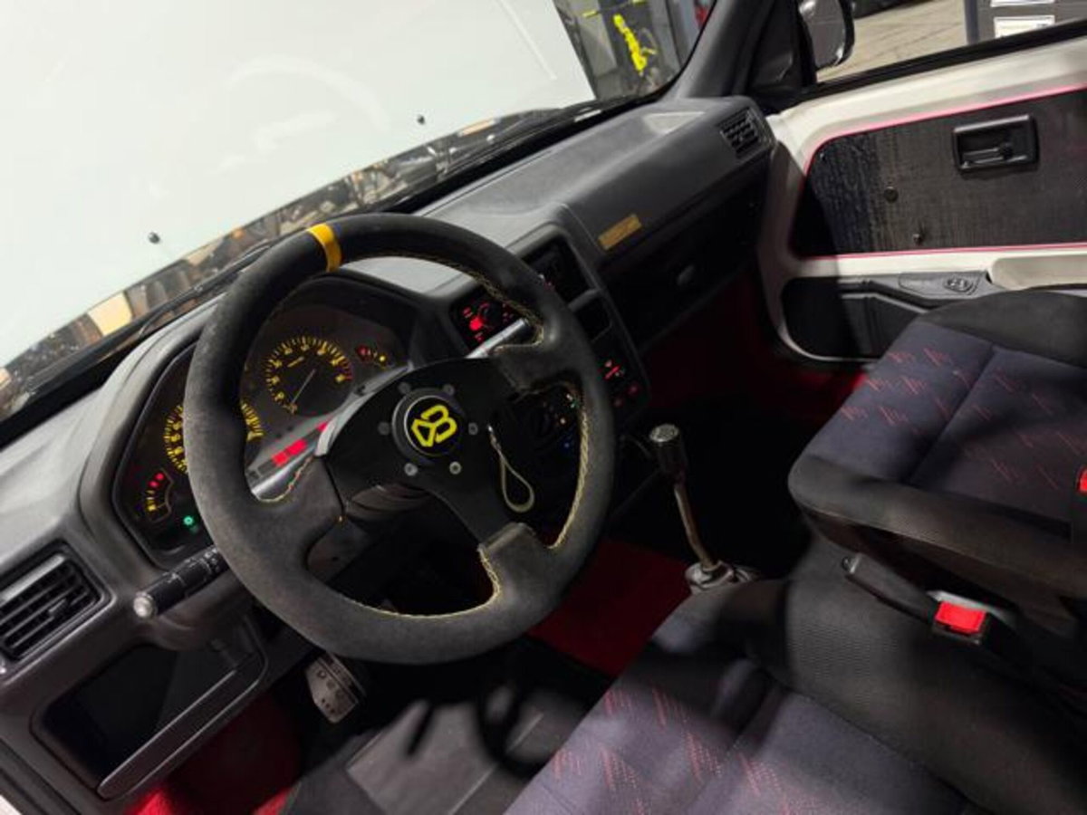 Peugeot 106 cat 3 porte Rallye (14)