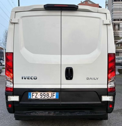 Iveco Daily Furgone 35S12V 2.3 HPT PC-TN Furgone (6)