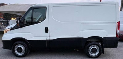 Iveco Daily Furgone 35S12V 2.3 HPT PC-TN Furgone (8)