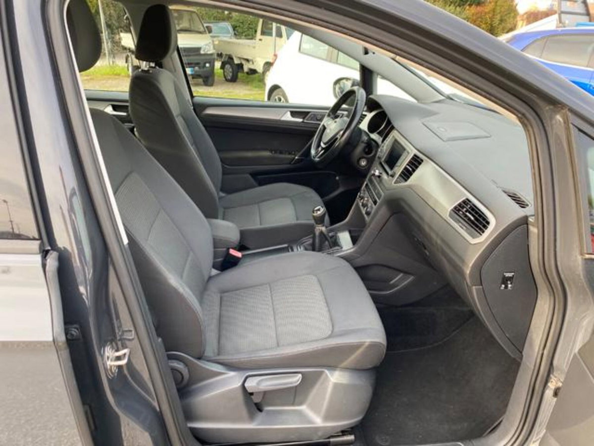 Volkswagen Golf Sportsvan 1.6 TDI 110CV Comfortline BlueMot.Tech. (9)