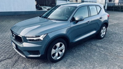 Volvo XC40 T4 AWD Geartronic Momentum usata
