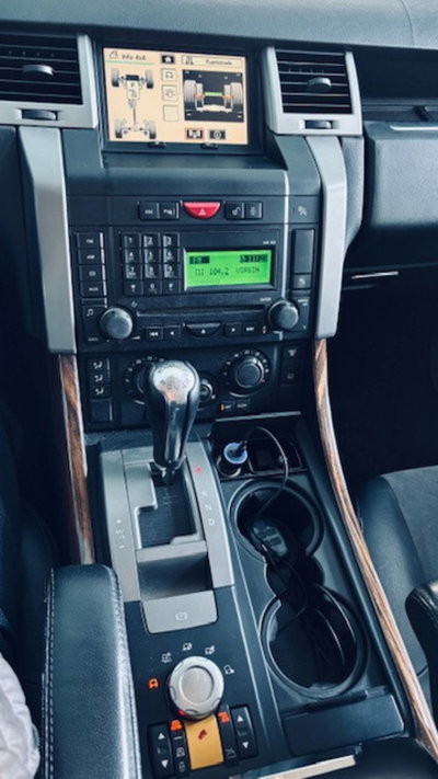 Land Rover Range Rover Sport 2.7 TDV6 SE Plus (14)