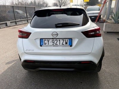 Nissan Juke 1.0 dig-t Acenta 114cv (11)