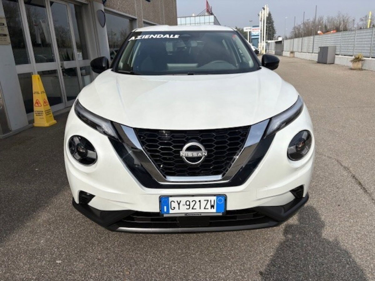 Nissan Juke 1.0 dig-t Acenta 114cv (2)