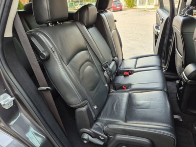 Fiat Freemont 2.0 Mjt 170 CV 4x4 Automatica Lounge (14)