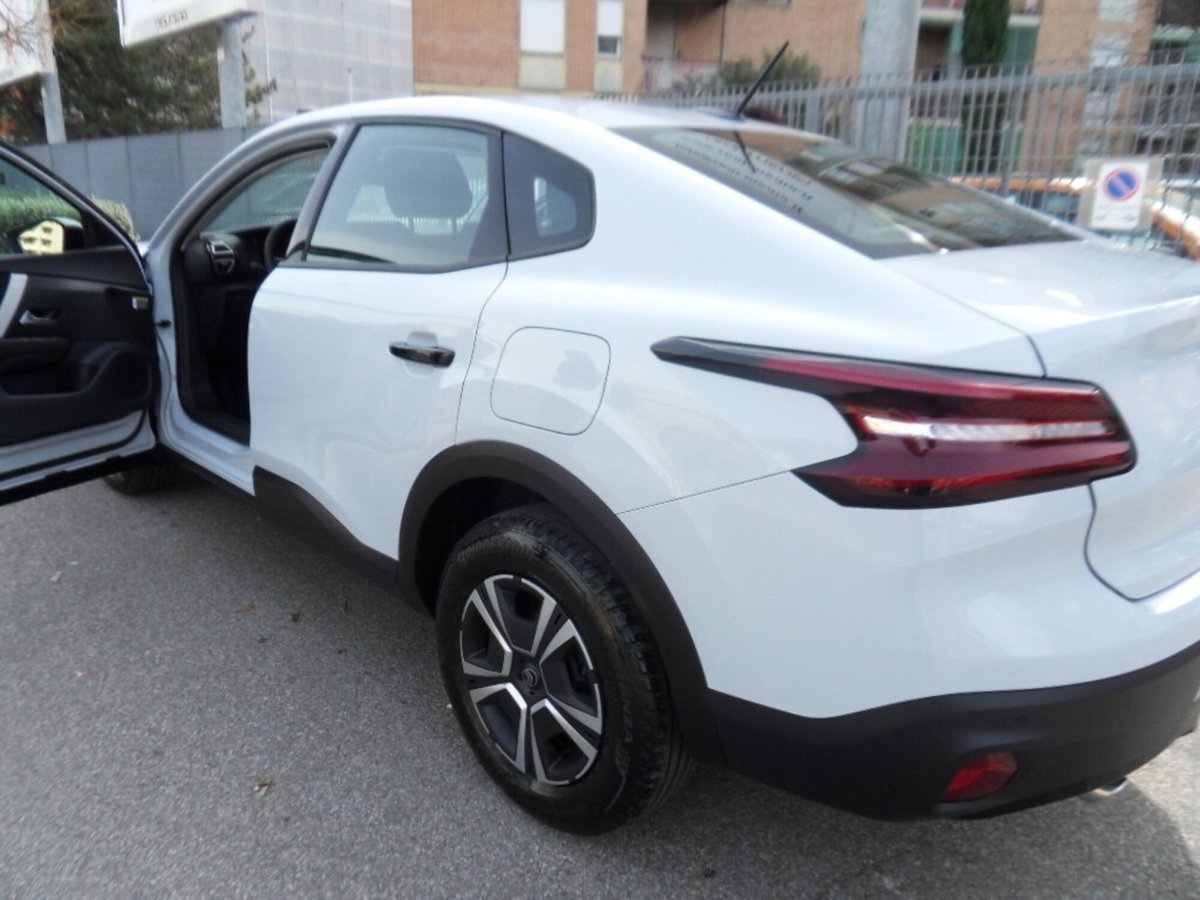Citroen C4 X 1.2 hybrid You 145cv e-dcs6 (5)